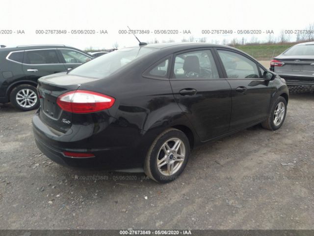 3FADP4BJ6KM155894 - 2019 FORD FIESTA SE Black photo 4