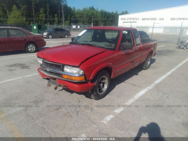 1GCCS19H738147010 - 2003 CHEVROLET S TRUCK S10 Red photo 2