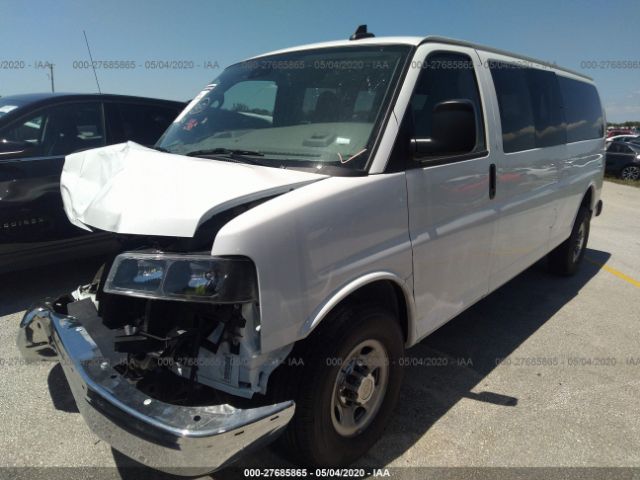 1GAZGPFG1L1163747 - 2020 CHEVROLET EXPRESS G3500 LT White photo 2