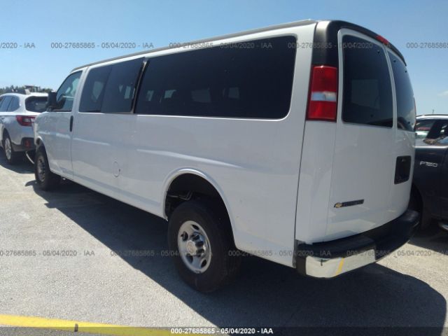 1GAZGPFG1L1163747 - 2020 CHEVROLET EXPRESS G3500 LT White photo 3